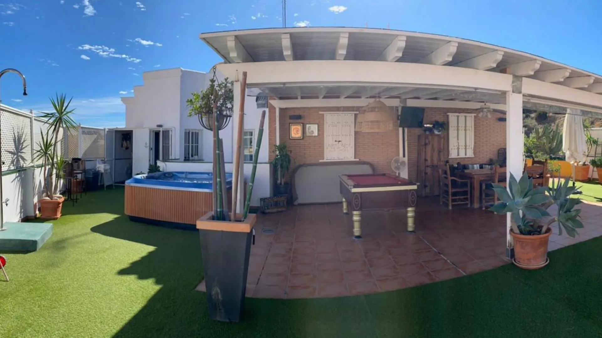 Atico Con Jacussi Y Parking En La Playa By Spainsunrentals Nerja Spain